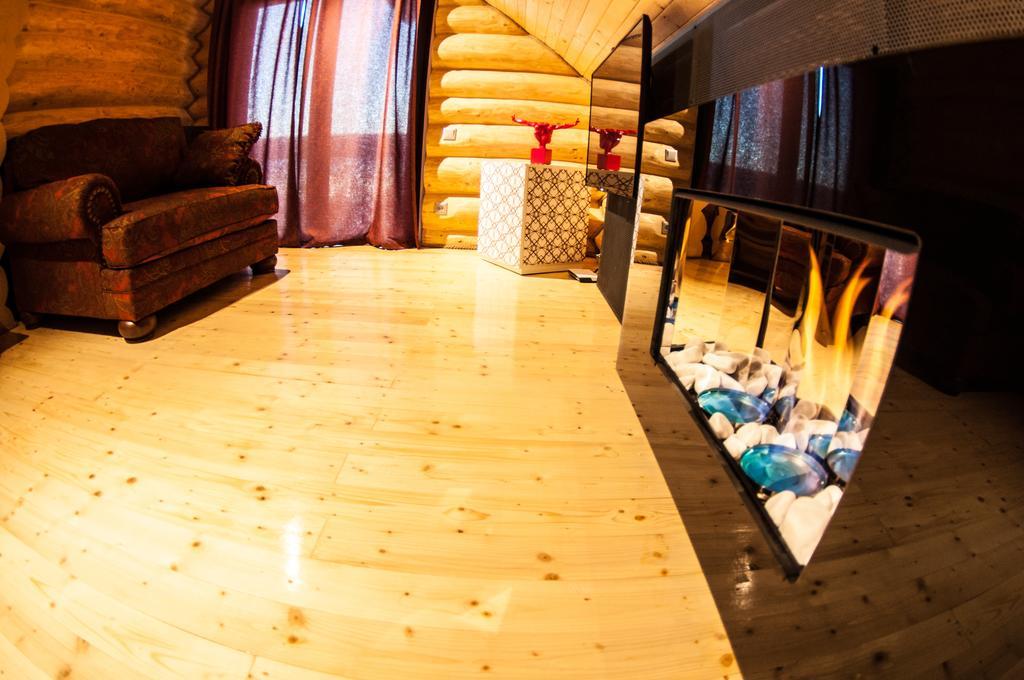 Cabana Deac - Luxury Chalet Vatra Dornei Værelse billede