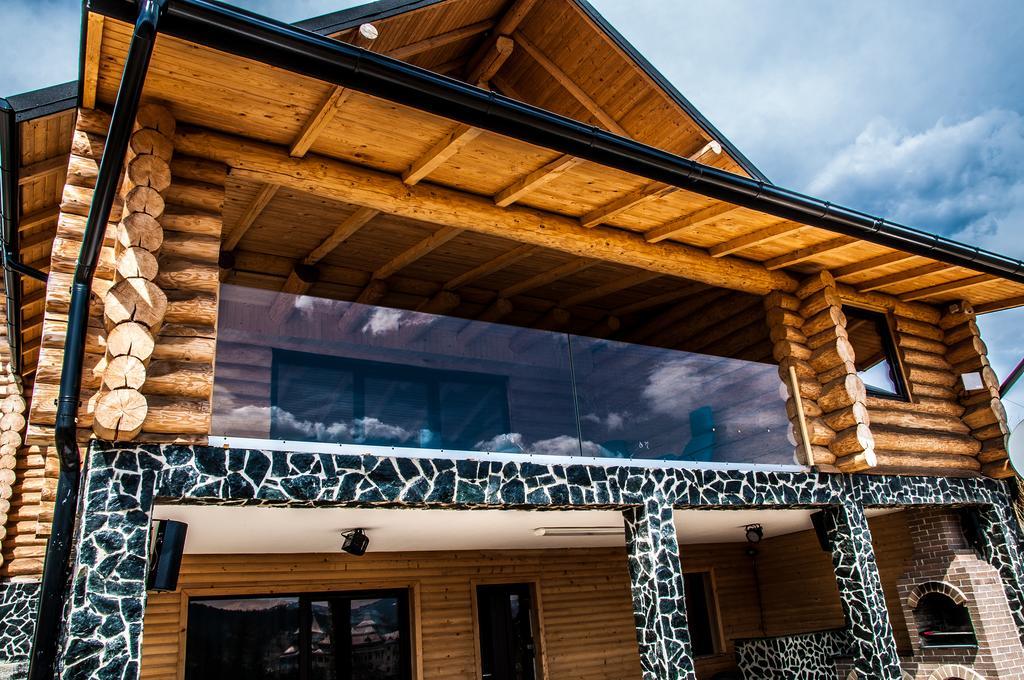 Cabana Deac - Luxury Chalet Vatra Dornei Værelse billede